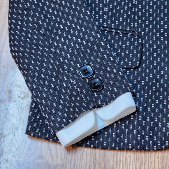 🇬🇪🔸️Vintage Sag Harbor Black Triple Button Suit Blazer Size 8 - Picture 10 of 12